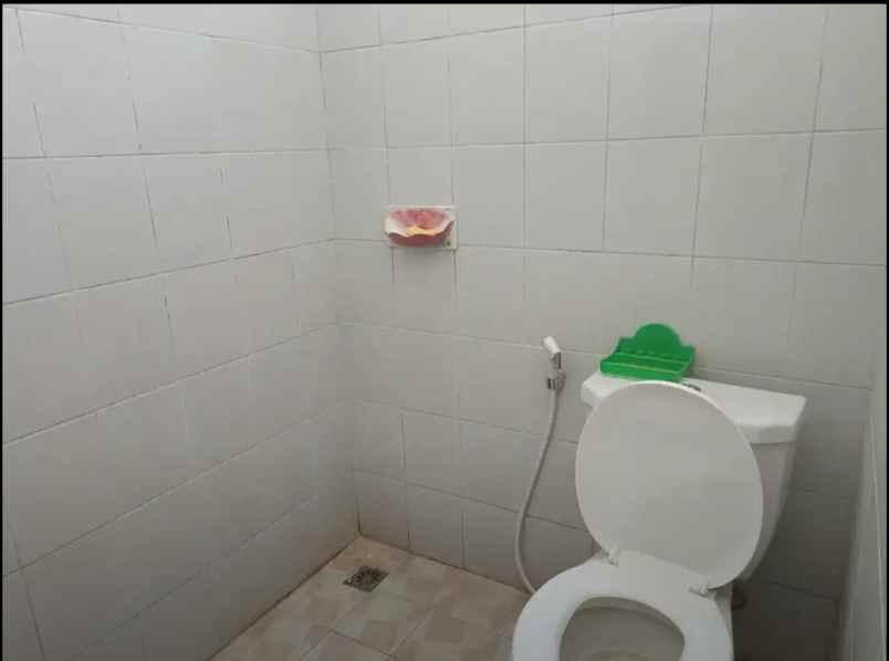 rumah murah di jakarta selatan plus kontrakan 8 pintu