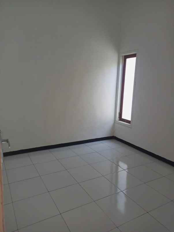 rumah murah siap huni lokasi turen malang