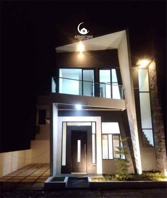 rumah ngaglik kec batu batu kota