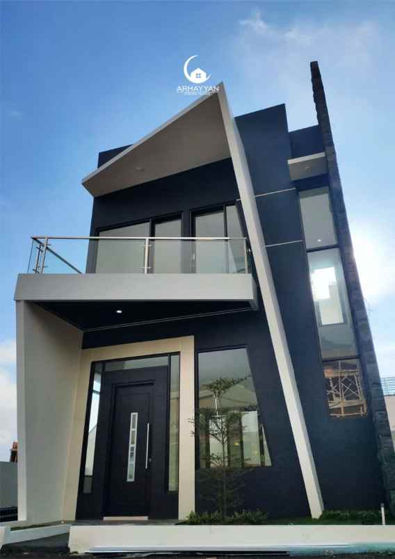 rumah ngaglik kec batu batu kota