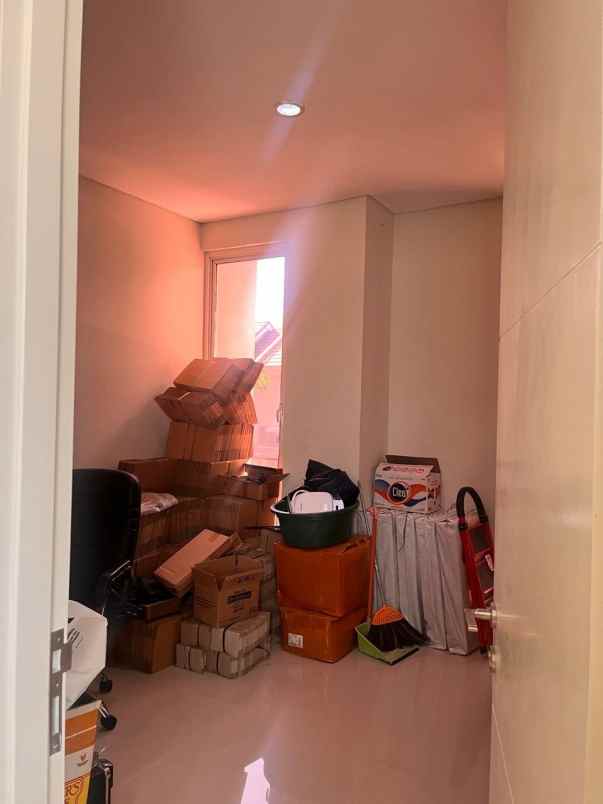 rumah northwest park siap huni minimalis