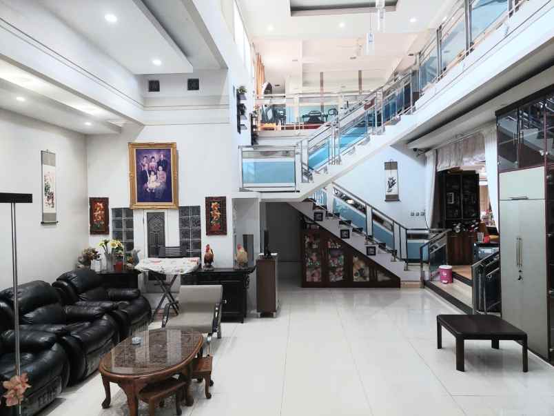 rumah pinang kota tangerang