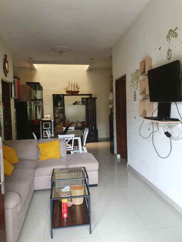 rumah pondok aren tangsel