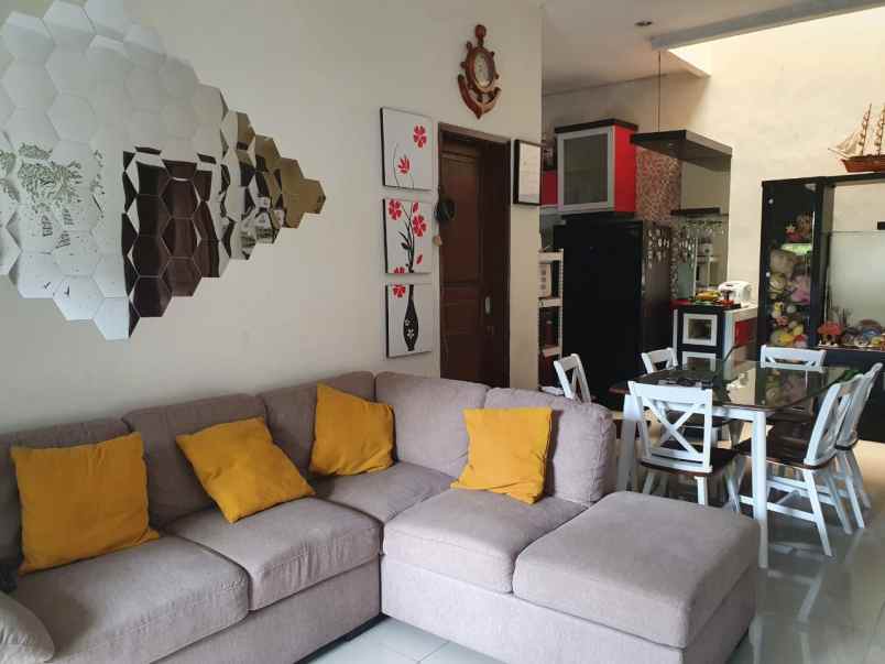 rumah pondok aren tangsel