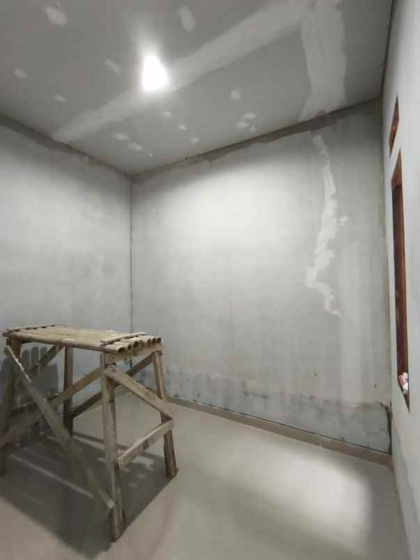 rumah ready 3 kamar tidur cash nego sawangan