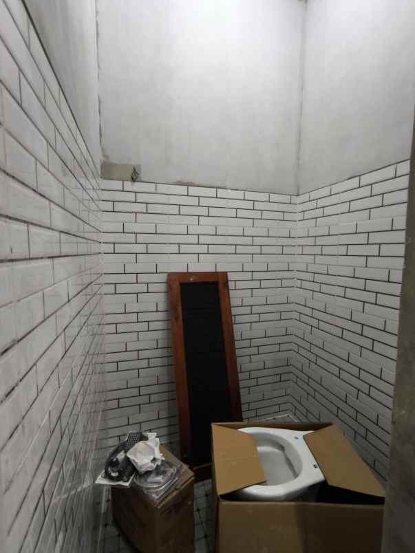 rumah ready 3 kamar tidur cash nego sawangan