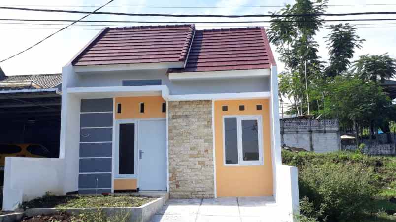 rumah reguler low budget dekat sawojajar