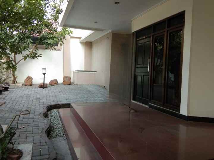 rumah semi furnish di dharma husada indah
