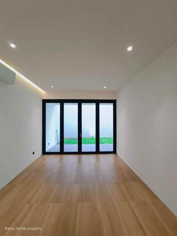 rumah siap huni design modern di joglo jakbar