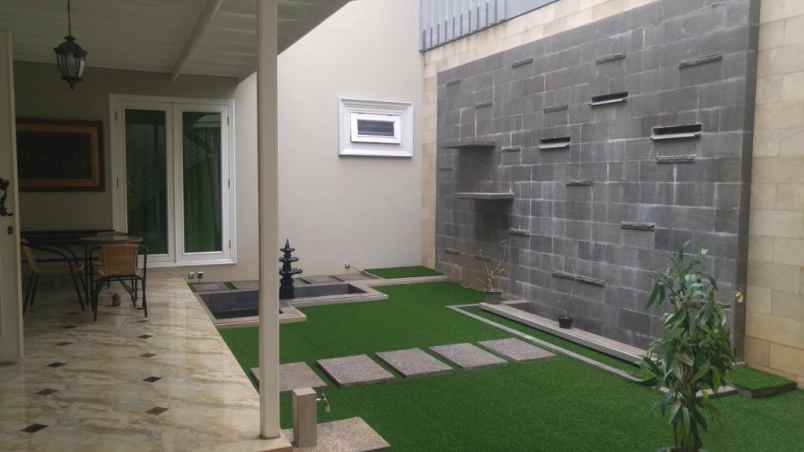 rumah siap huni di pulomas barat jakarta timur