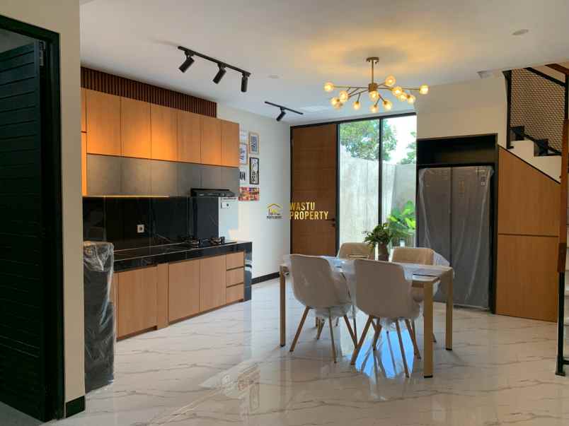 rumah siap huni full furnished di kawasan minomartani