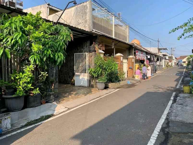 rumah siap huni lokasi pandanwangi malang