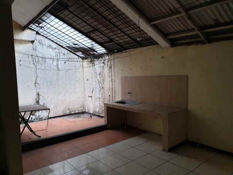 rumah siap huni rungkut mapan tengah strategis