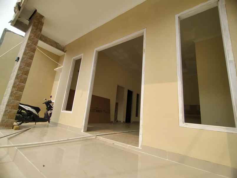 rumah siap huni strategis di kebalen bekasi