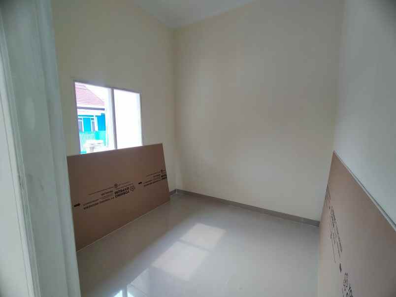 rumah siap huni strategis di kebalen bekasi