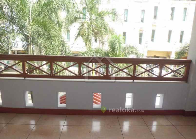 rumah sutami setrasari setrawangi