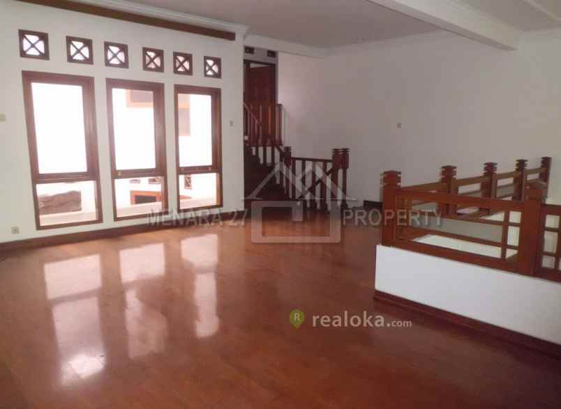 rumah sutami setrasari setrawangi