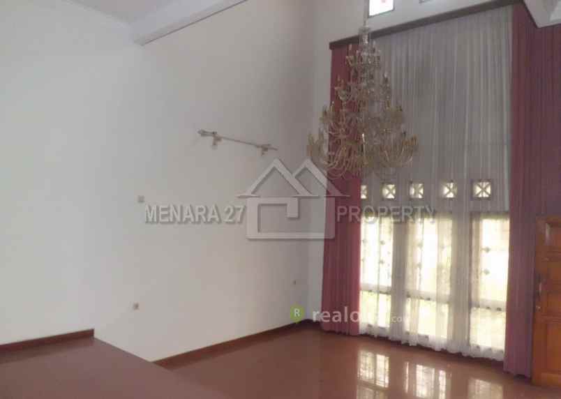 rumah sutami setrasari setrawangi