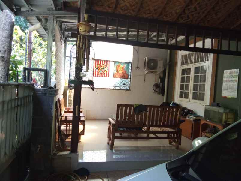 rumah tinggal di bintaro jaya