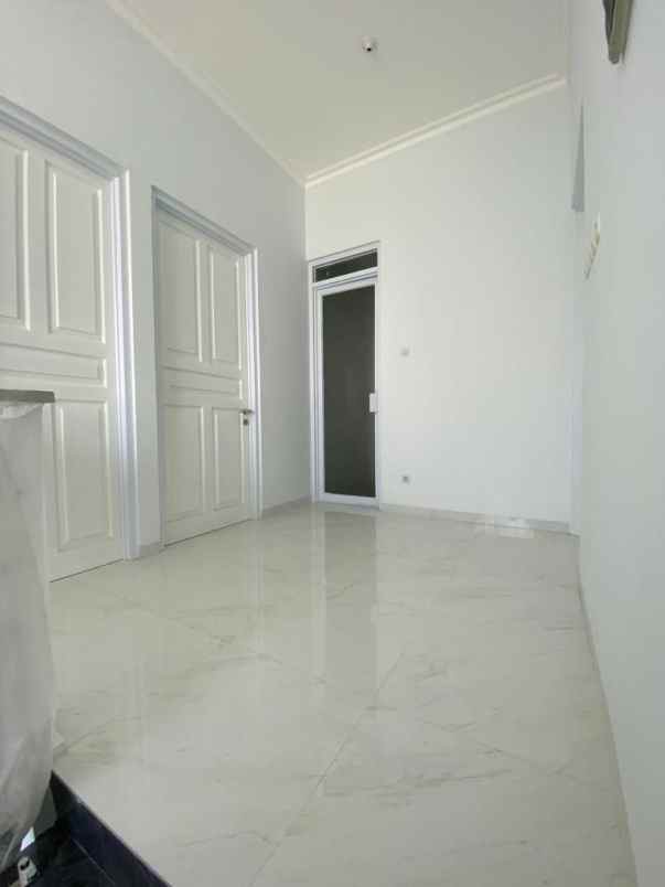 siap huni new modern minimalis bukit palma citraland