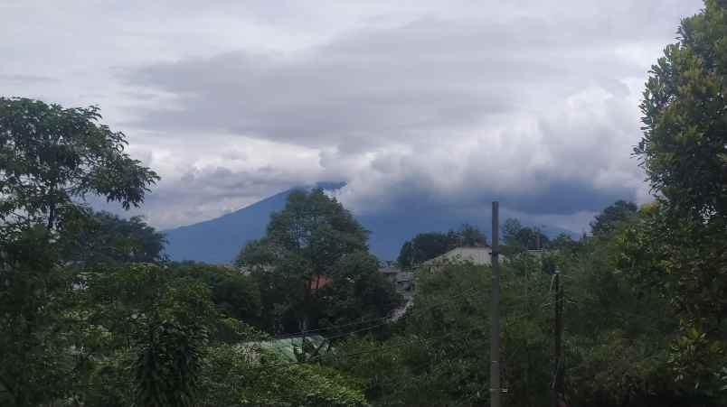 tanah di jalan utama gunung geulis cocok untuk villa