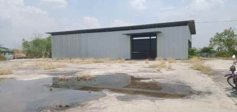 tanah plus bangunan serta gudang buat usaha