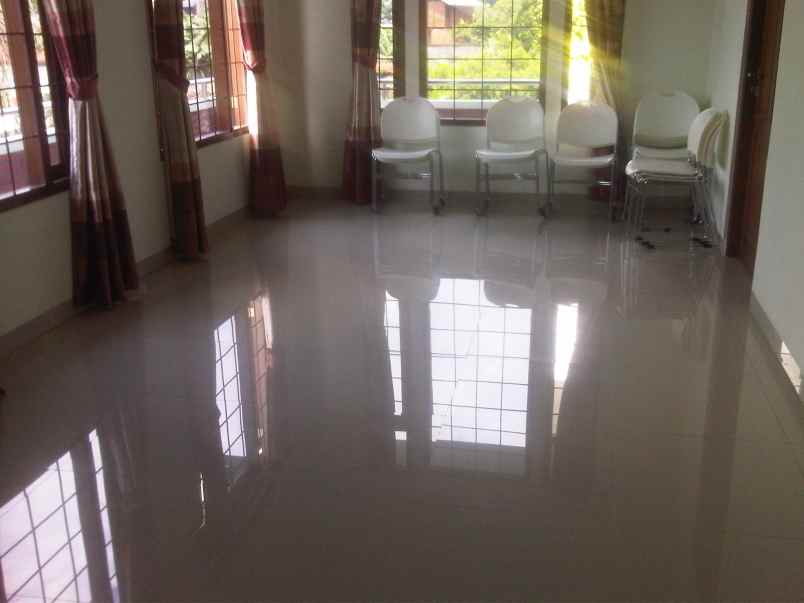 villa alamat jalan cisarua km 80