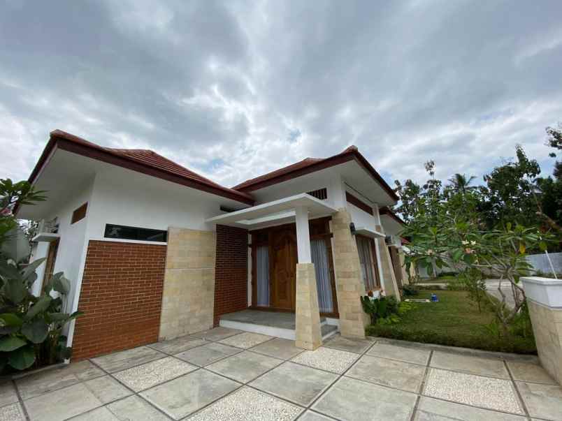 villa fully furnish murah di borobudur magelang