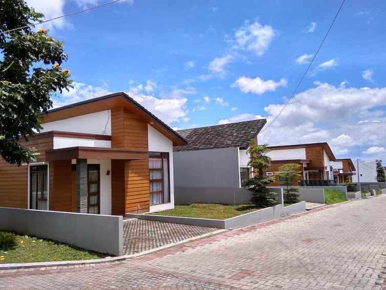 villa lembang bandung dekat dusun bambu parongpong