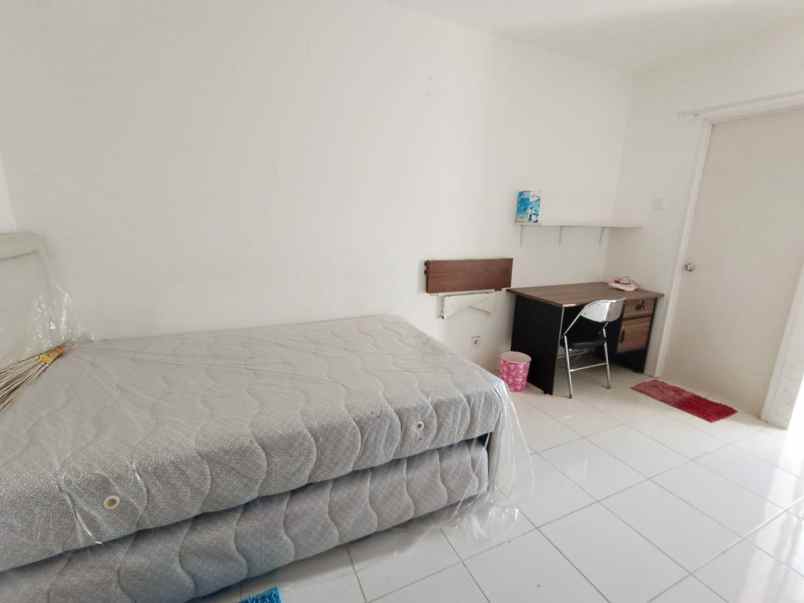 apartment educity pakuwon city furnished siap huni