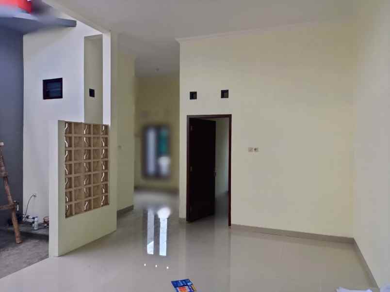 cluster modern elegan dekat pasar seni gabusan