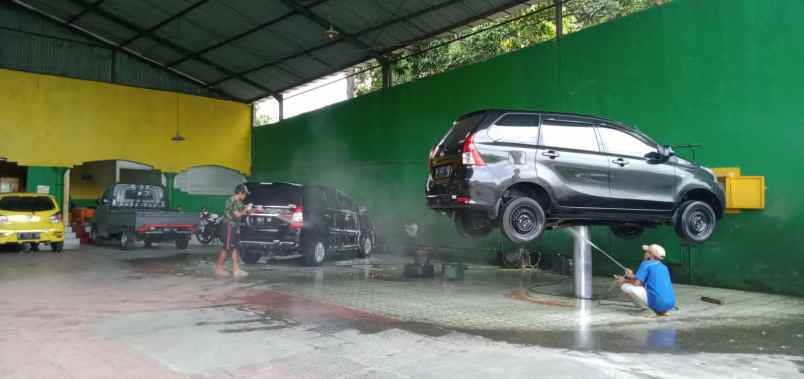 cuci mobil bengkel dan kos kosan
