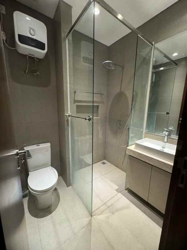 dijual apartemen jalan graha famili