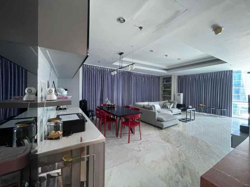 dijual apartemen jl raya pantai mutiara tg