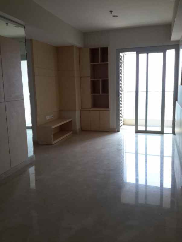 dijual apartemen one icon tunjungan plaza