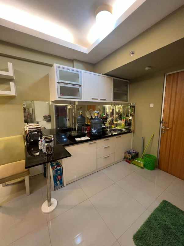 dijual apartemen puncak permai tower b lantai 9