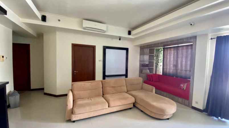 dijual apartemen waterplace pakuwon indah