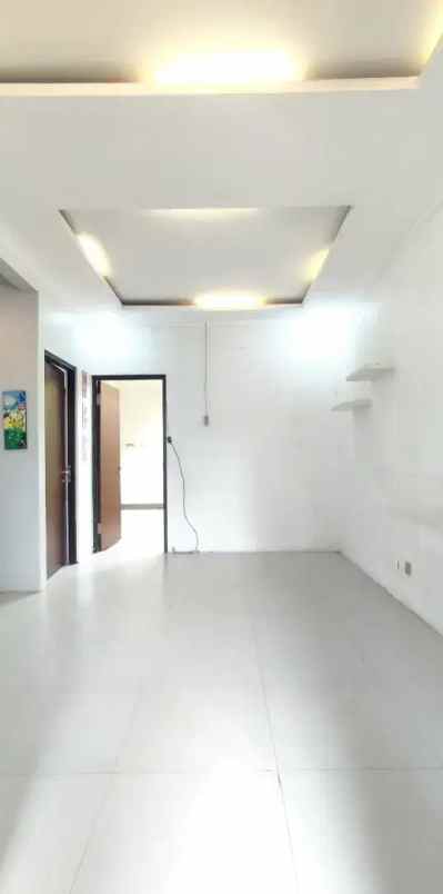 dijual cepat rumah nyaman di bsd lokasi strategis