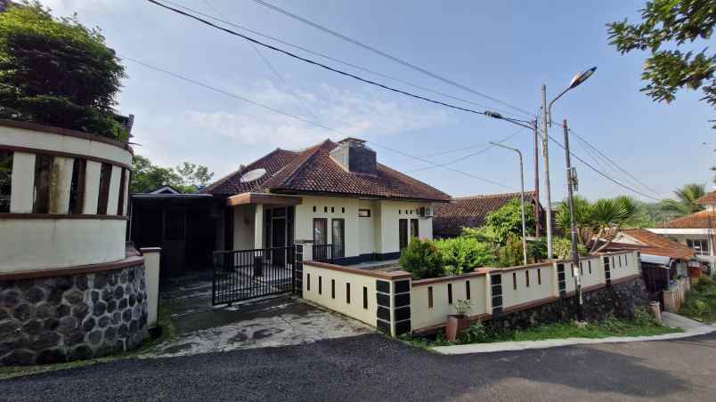 dijual cepat rumah pribadi