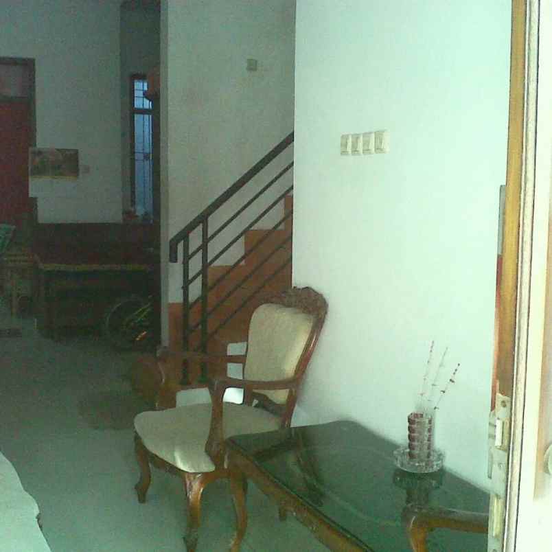 dijual di bawah njop rumah di ostana kawaluyaan