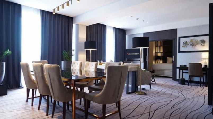 dijual hotel jl bintoro