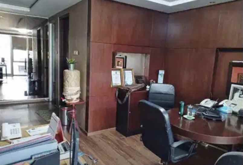 dijual hotel pergudangan berlian 88