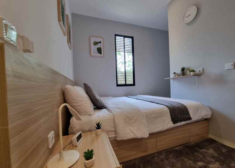 dijual kost jalan boulevard raya