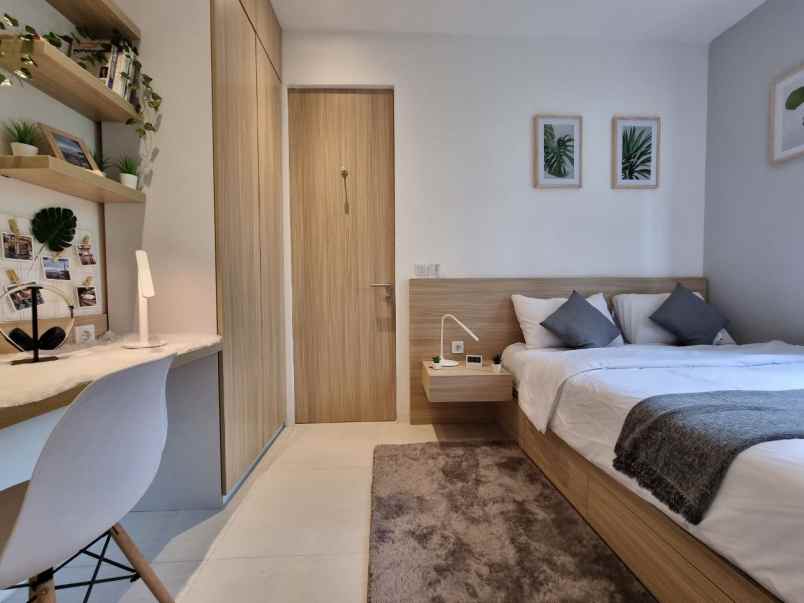 dijual kost jalan boulevard raya