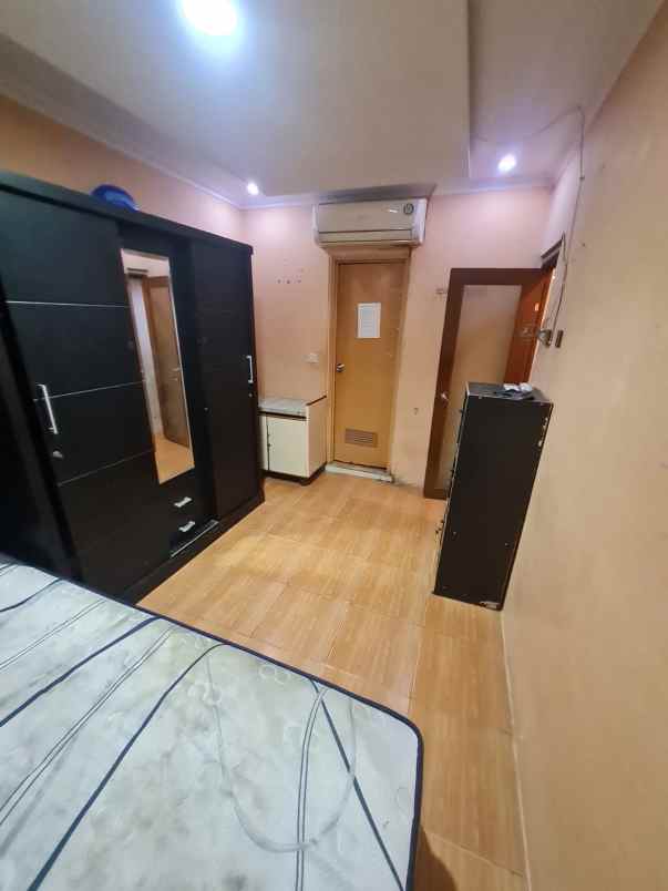 dijual kost jati padang