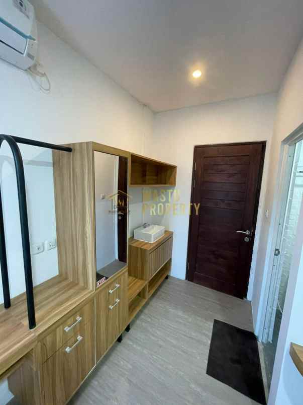 dijual kost jl pandega manggung catur