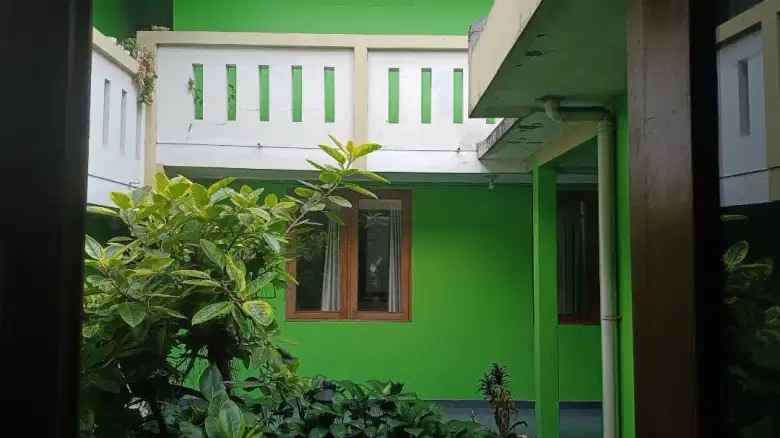 dijual kost kebayoran baru