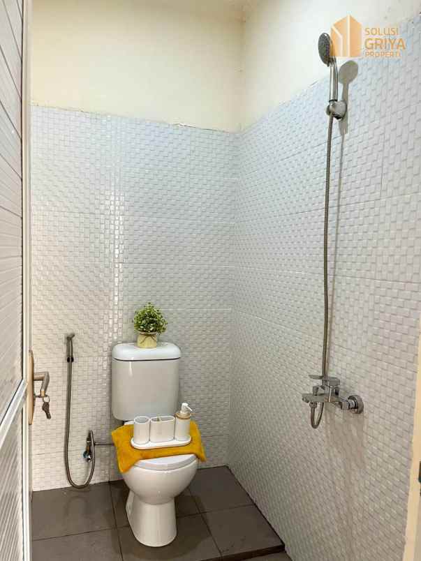 dijual kost margakaya kec telukjambe