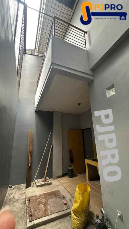 dijual ruko di daerah boulevard hijau