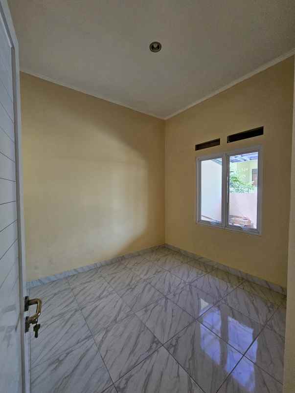 dijual ruko gudang kantor harapan indah